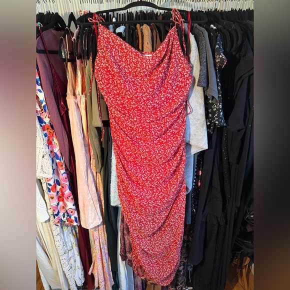 Endless Rose Red and White Floral Rouched Midi Dress - Picture 4 of 7